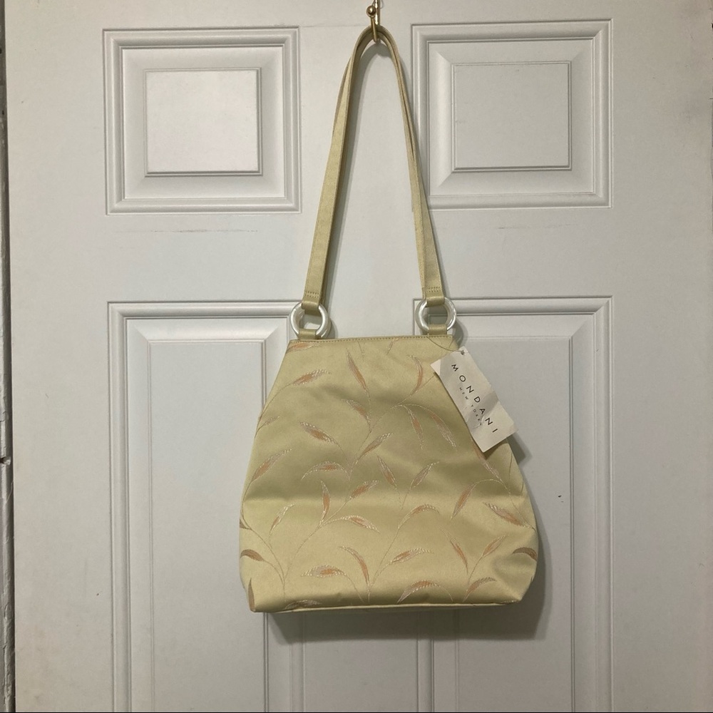 Mondani New York Bamboo Leaf purse